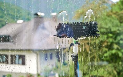 Fensterreinigung im Regen